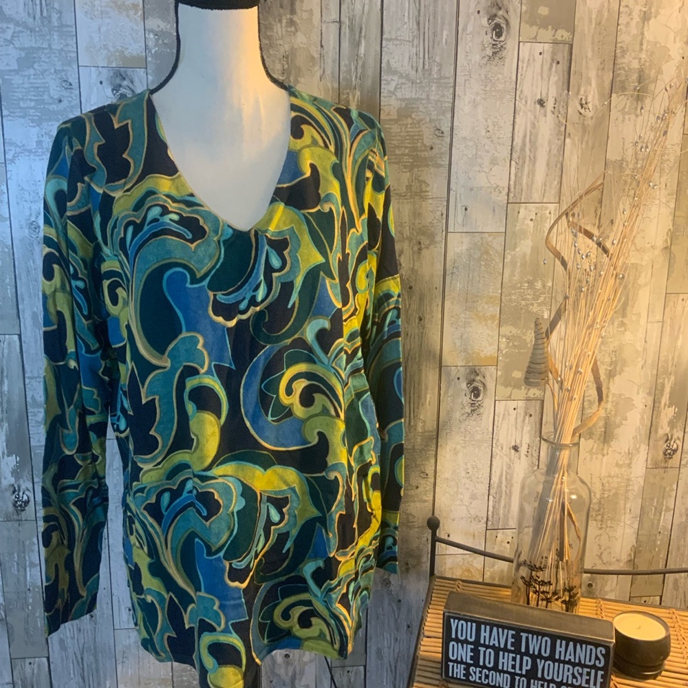 Chico's Set of Two Elegant Floral V-Neck Sweaters. Size 3 (16) NWT - Picture 2 of 12